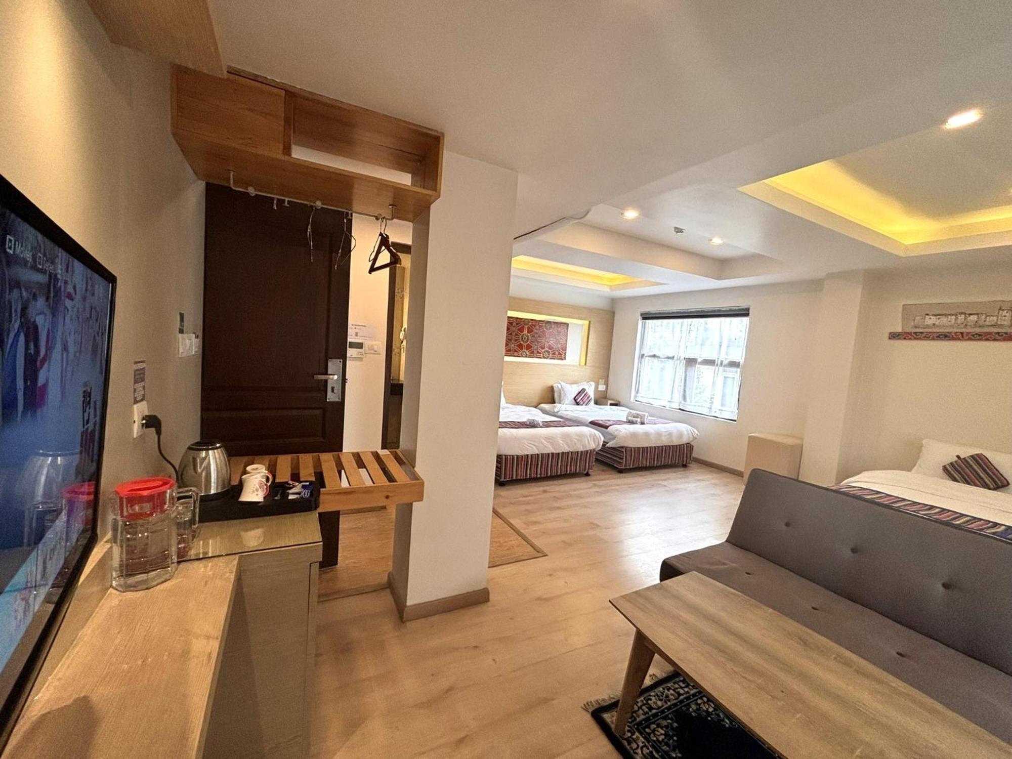 Viavia Boutique Hotel - Kathmandu Exterior photo